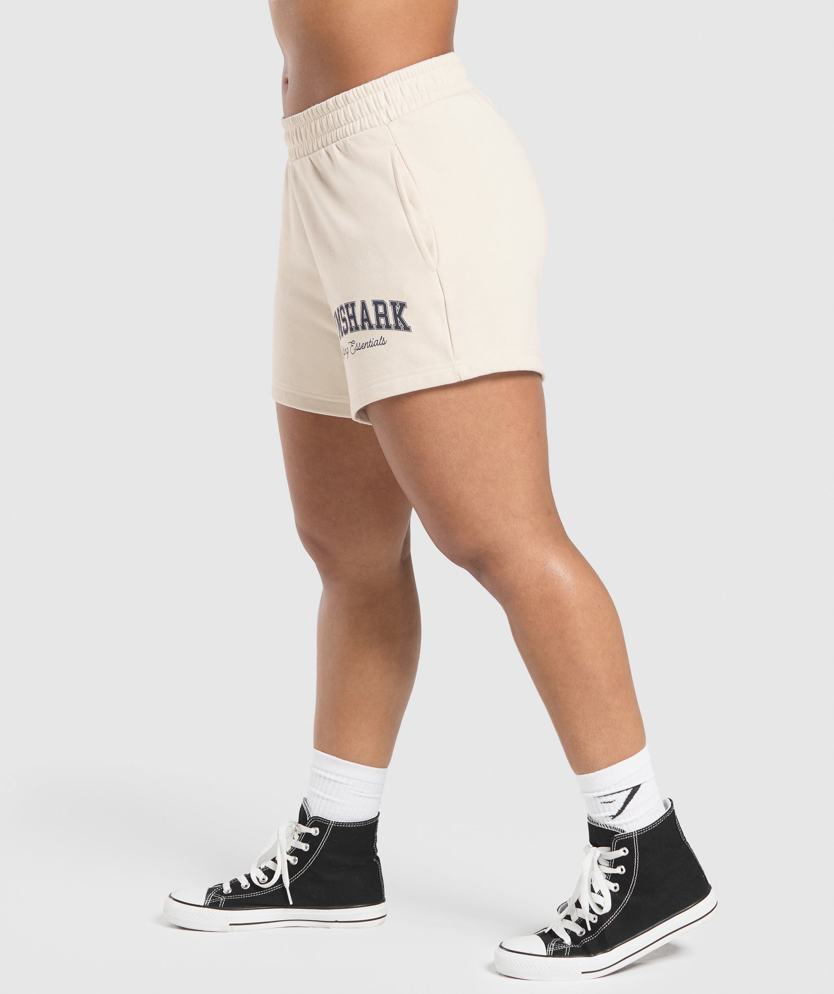 Pantalones cortos de 4 pies cepillados con gráficos de Lifting Essentials