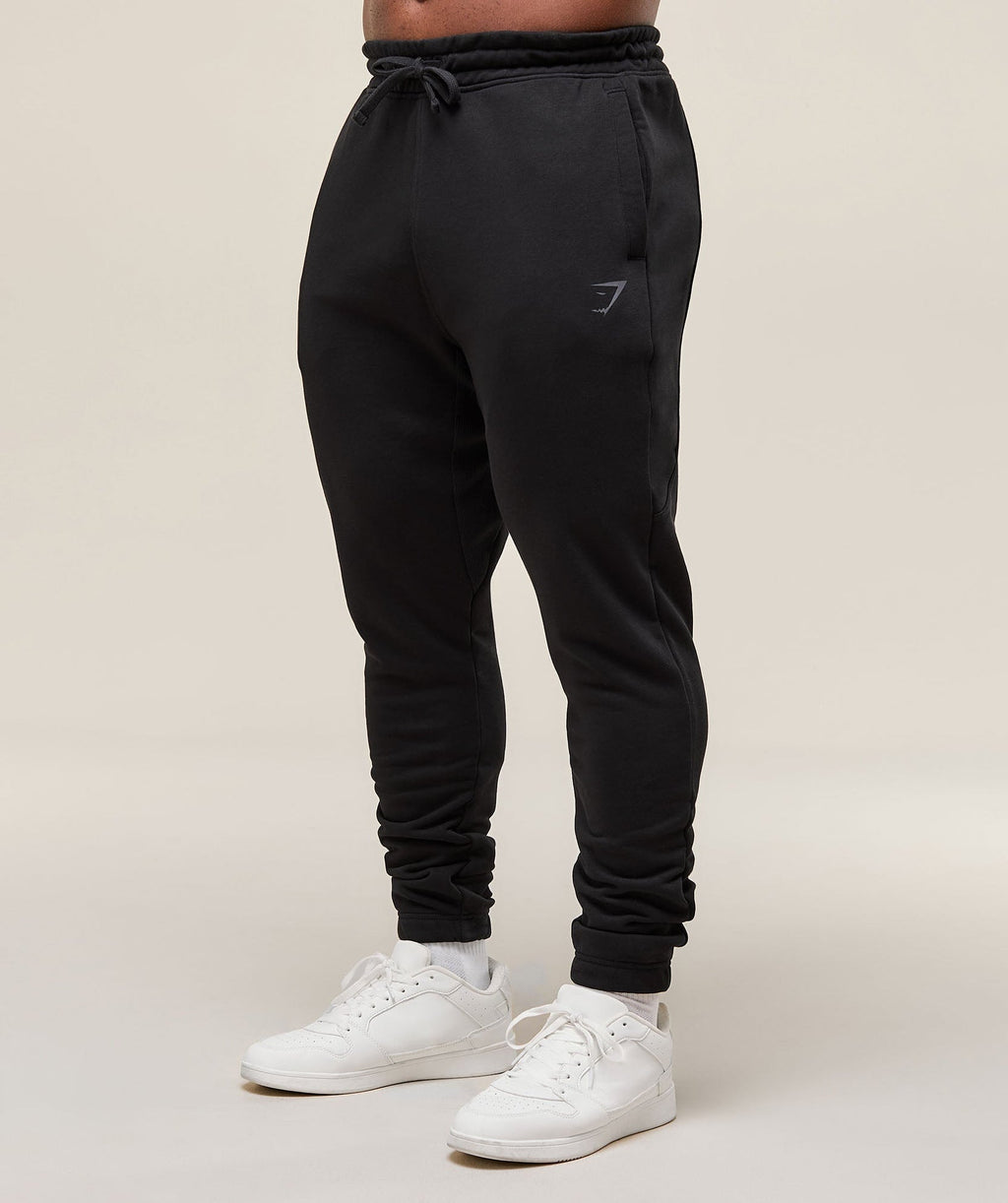Pantalones deportivos con la marca Power