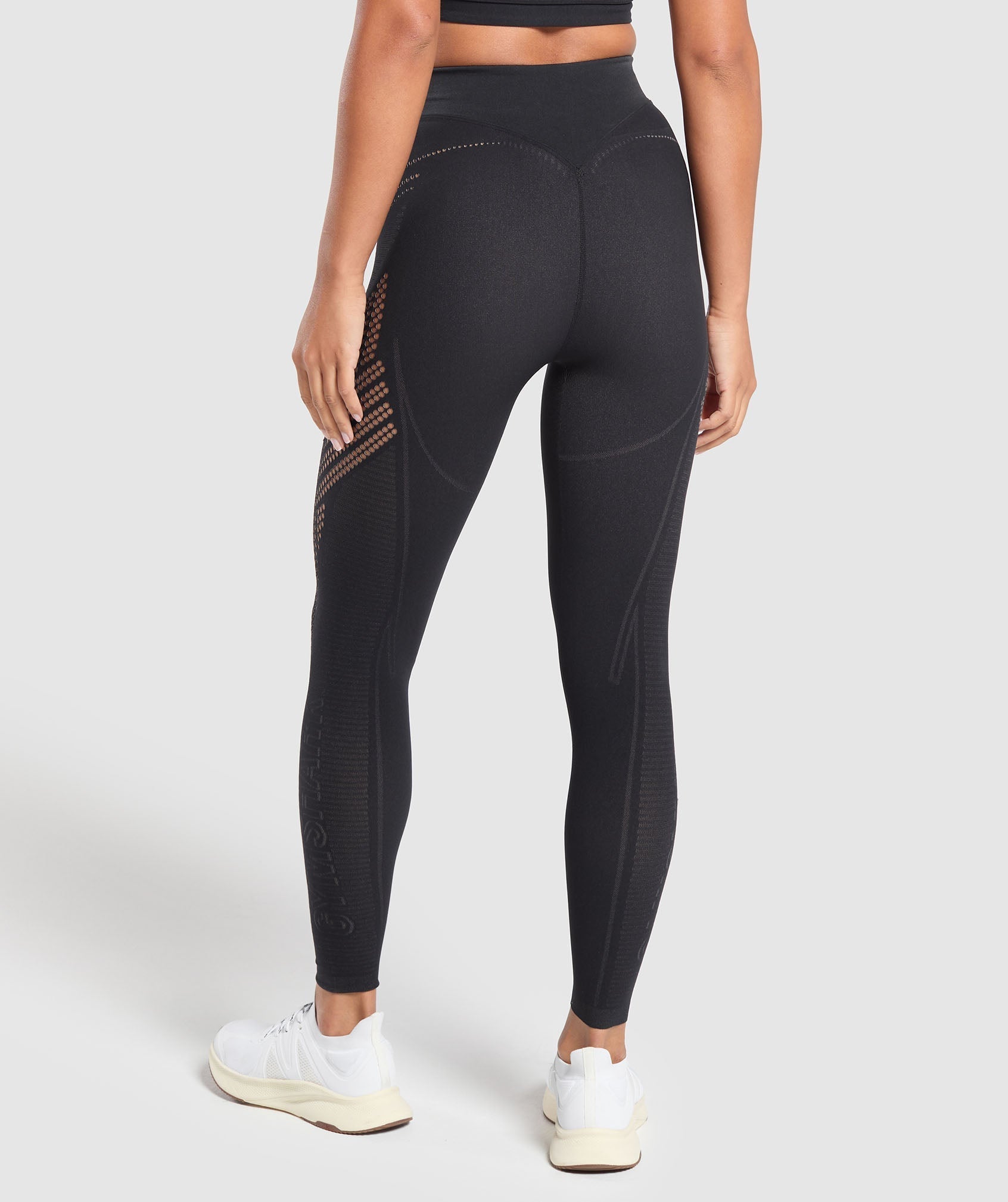 Medias sin costuras de punto por urdimbre